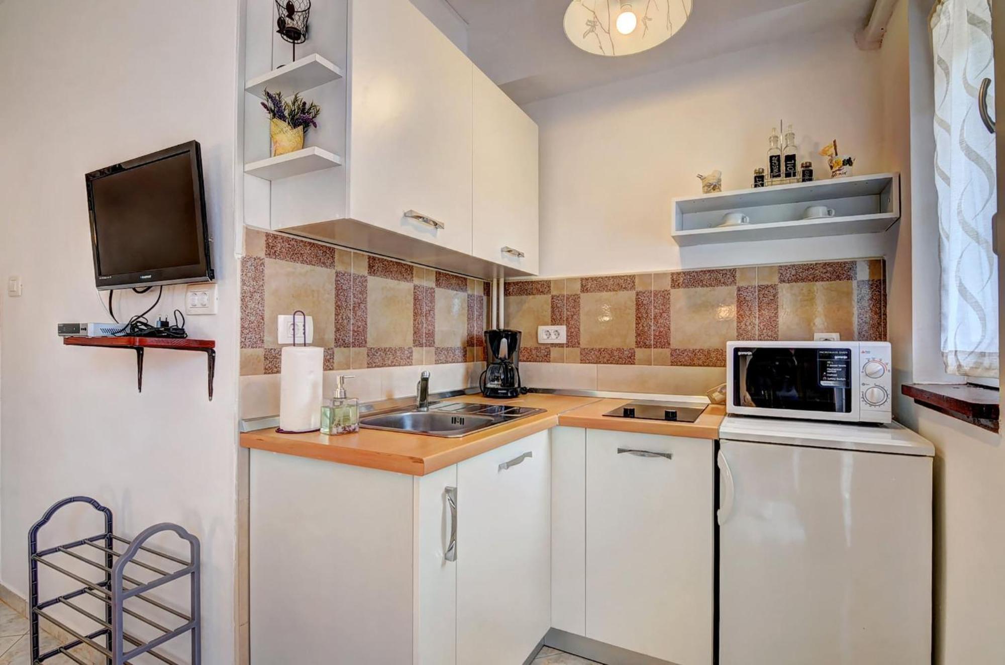 פאז'אנה Lovely Apartments In Valbandon מראה חיצוני תמונה